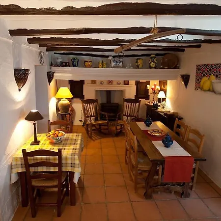 Cortijo La Haza 3*
